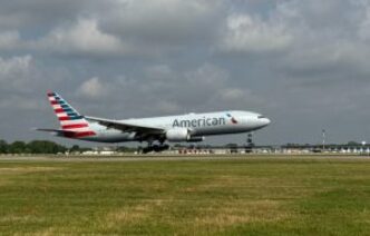 American Airlines Registra Uti