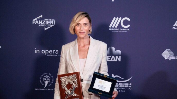 Anna Foglietta Premiata Al Far