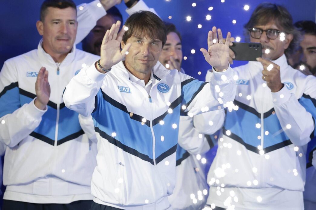 Antonio Conte Resta Il Tecnico