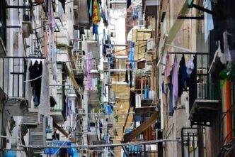 Arrestato 46Enne A Napoli Per