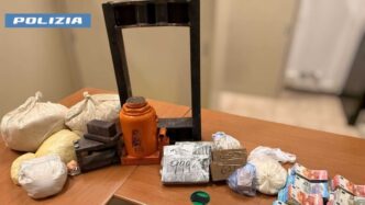Arrestato A Milano Spacciatore