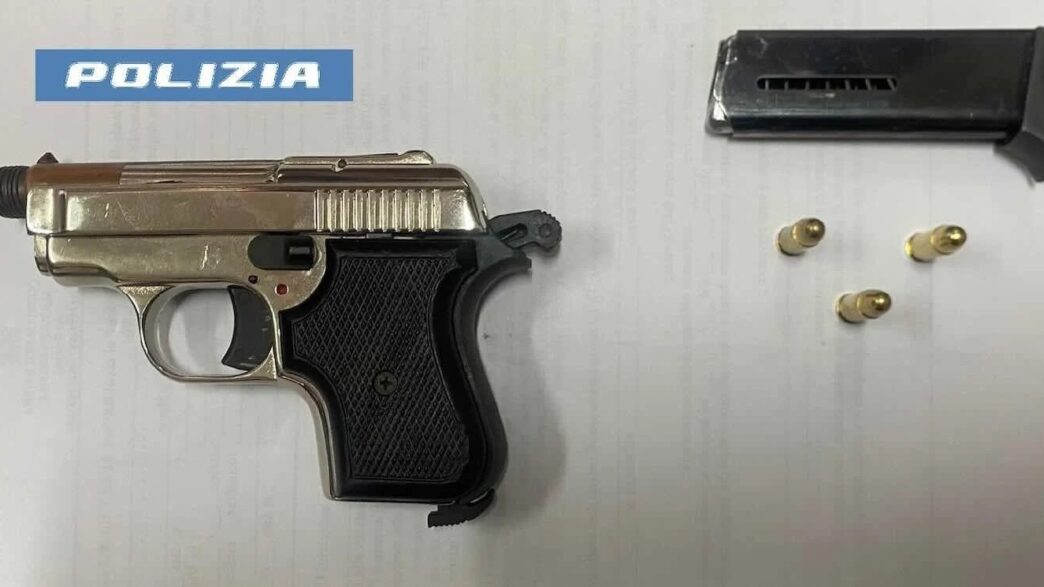 Arrestato A Napoli Un 22Enne C