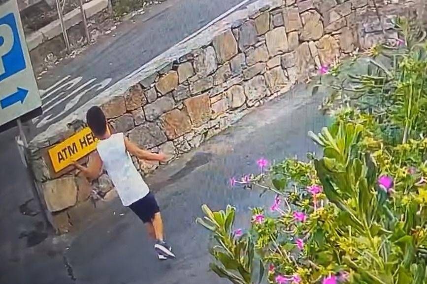 Bambino Di 5 Anni Scomparso A