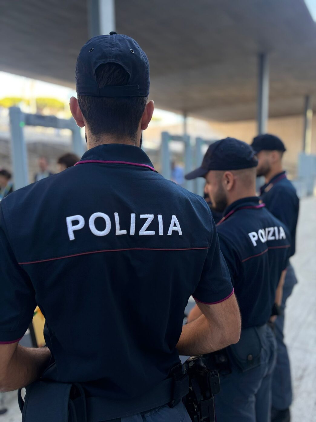 Borseggiatrice Fermata Alle28099Int