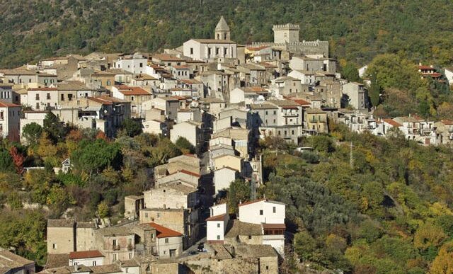 Bussi Sul Tirino Ospiterc3A0 Una