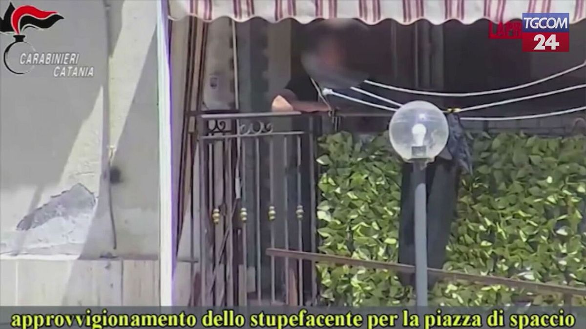Catania2C Uomo Ai Domiciliari G