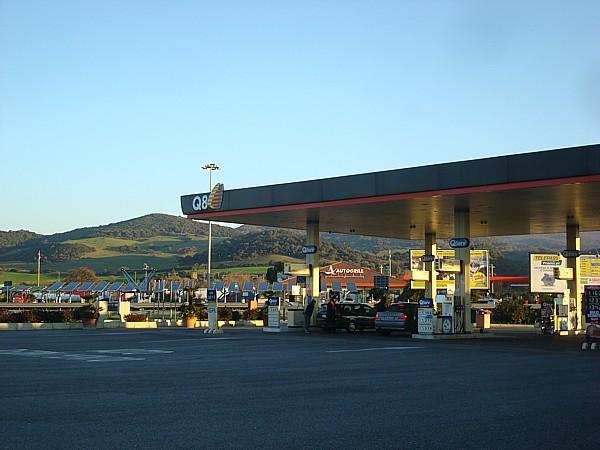 Chiusa Le28099Area Di Servizio Tirr
