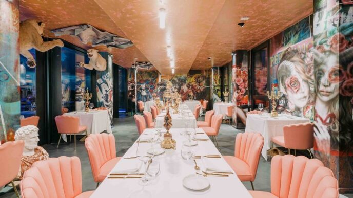 Collini Rooms Di Milano Entra