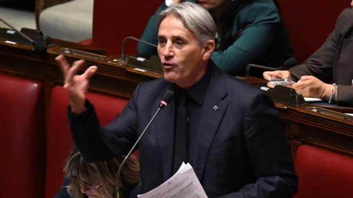 Con 141 Voti Favorevoli La Cam