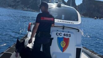 Controlli A Ponza2C Carabinieri