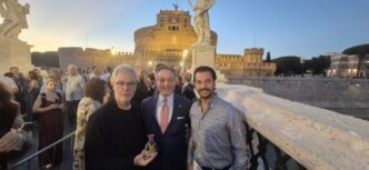 Da Giordano A Tevere2C Il Gesto