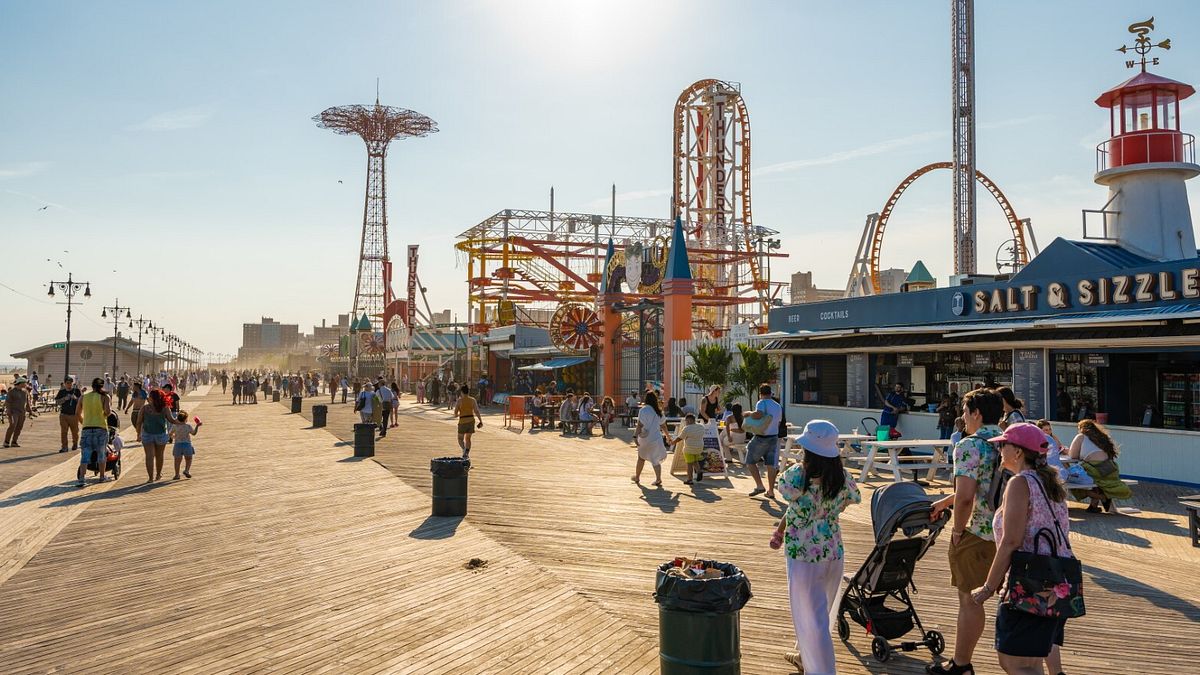 Universal Epic Universe: La Nuova Era dei Parchi a Tema Americani nel 2025 - Scopri Tutte le Novità!
