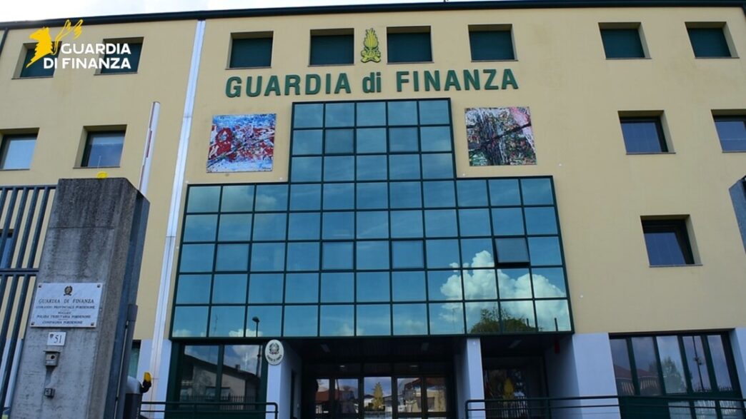Denunciato Sottufficiale Dell27