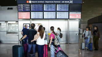 Disagi Negli Aeroporti Di Pari