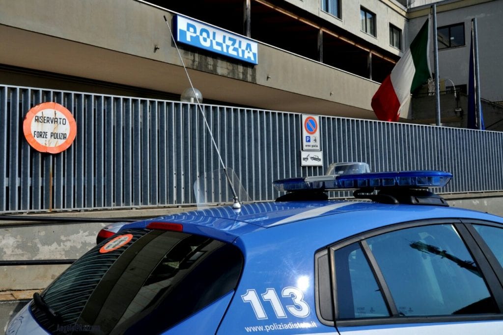 Divieto Di Accesso A Locali Pu