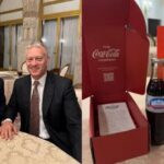Donald Trump Annuncia Il Cambio Della Ricetta Della Coca-Cola Americana Con Lo Zucchero Di Canna
