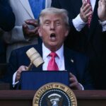Donald Trump Rilancia Le Lettere Tradizionali: Una Scelta Inaspettata E Carica Di Significato