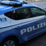 Donna Di 45 Anni Precipita Dal Secondo Piano Di Una Palazzina A Roma: Condizioni Critiche E Indagini In Corso