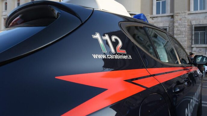 Dramma A Torino3A Uomo Minaccia