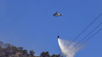Due Elicotteri Antincendio Al