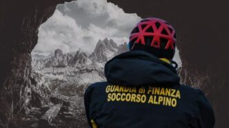 Due Ragazze Di Serravalle Scri