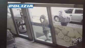 Due Rapinatori Seriali Arresta