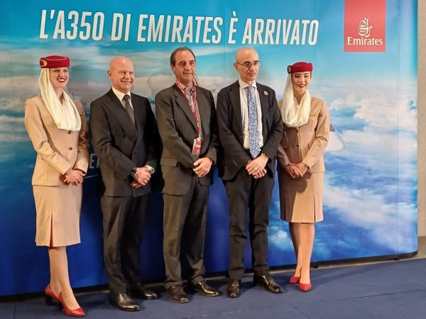 Emirates A Bologna Presenta L27