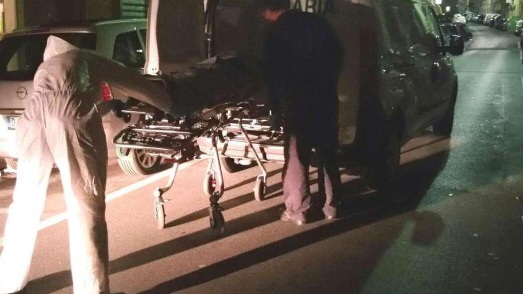 Era Morto Da Giorni Senza Che