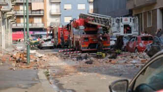 Esplosione In Un Edificio A Ro