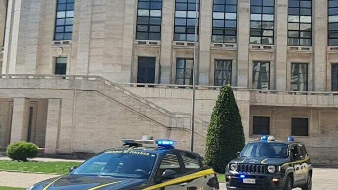 Evasione Fiscale Di 900 Mila E