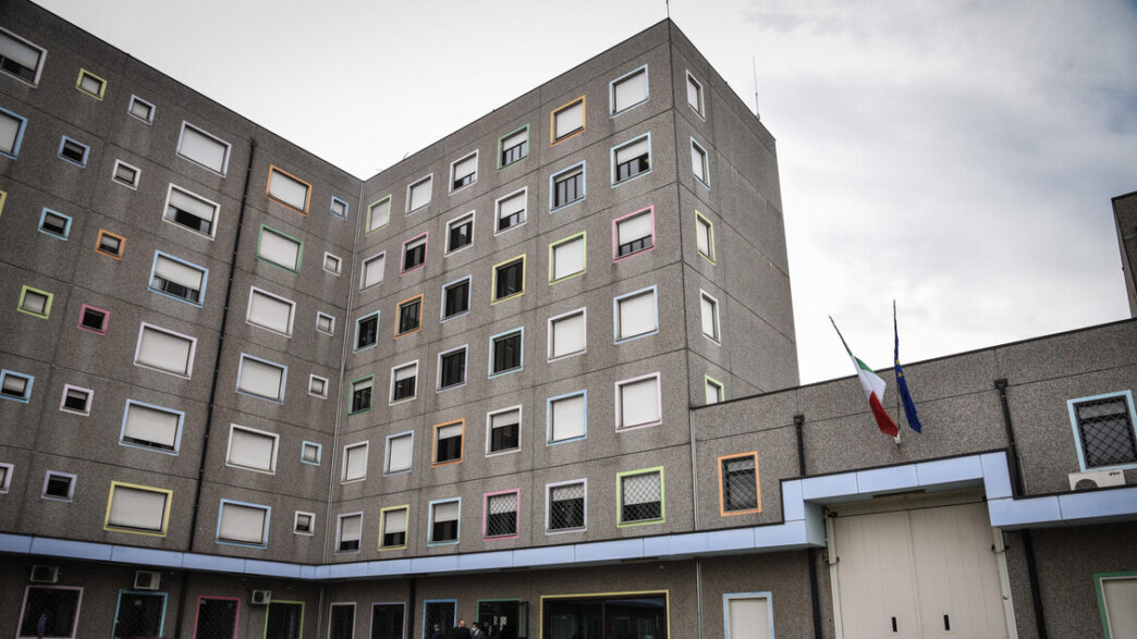 Evaso Dal Carcere Di Bollate U