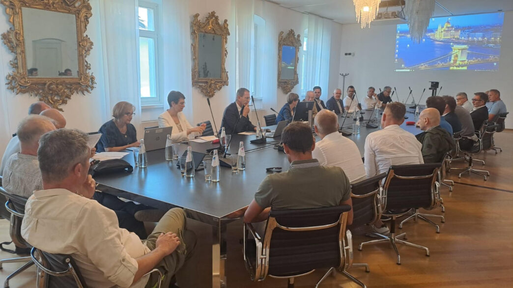 Fem Riunisce I Vertici Agricol