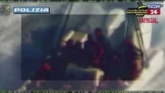 Fermato Al Largo Di Lampedusa