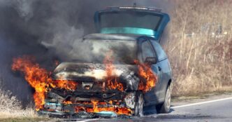 Ford Focus Prende Fuoco A Poir