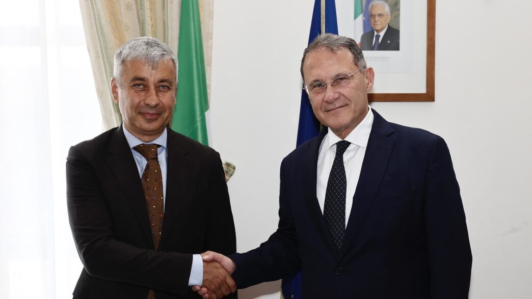 Forze Italia Pronta A Sostener