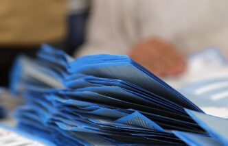 Frazione D27Italia E Pd In Calo