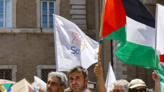 Genova2C Schierarsi Chiede Il R