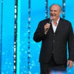 Gerry Scotti Commenta La Conduzione Di La Ruota Della Fortuna E La Pausa Di Striscia La Notizia