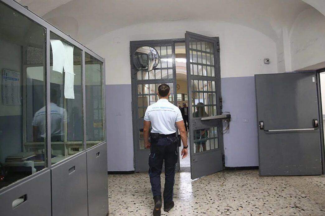 Giovane Arrestato A Napoli Per