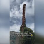 Giovane Scala Un Pilastro Alto 25 Metri Durante Il Kappa Futurfestival A Torino: Evento Sospeso Per Soccorsi