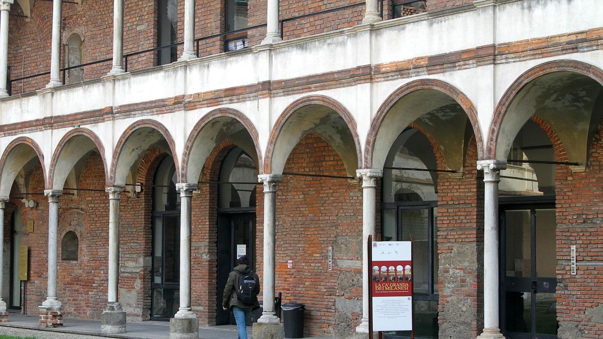 Giovani Italiani Alle28099Estero2C N