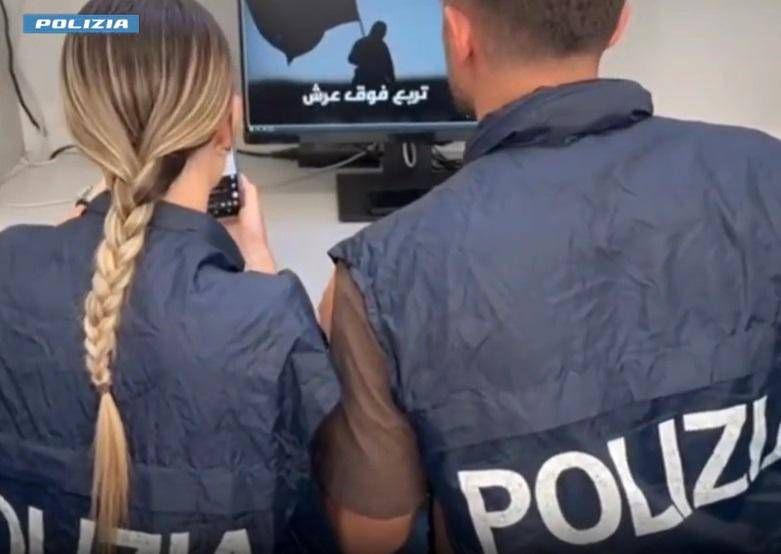 Giovanissimo In Provincia Di M