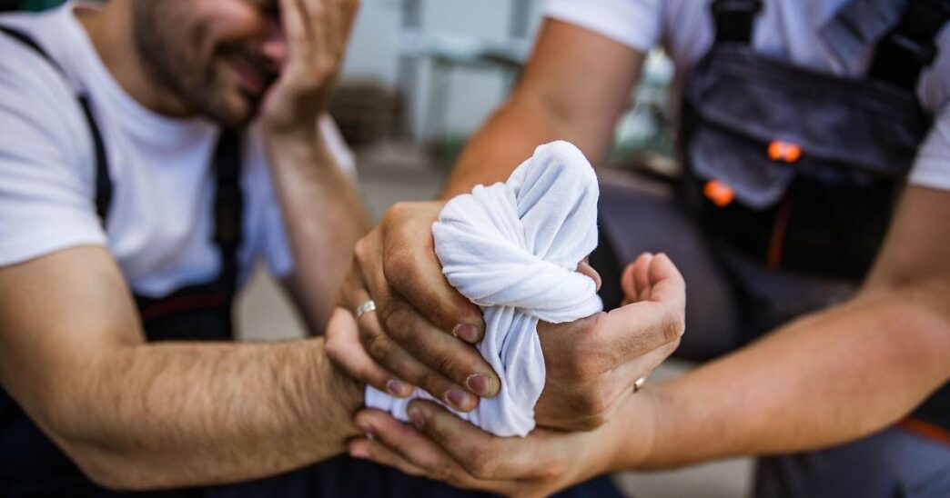 Grave Incidente Sul Lavoro All