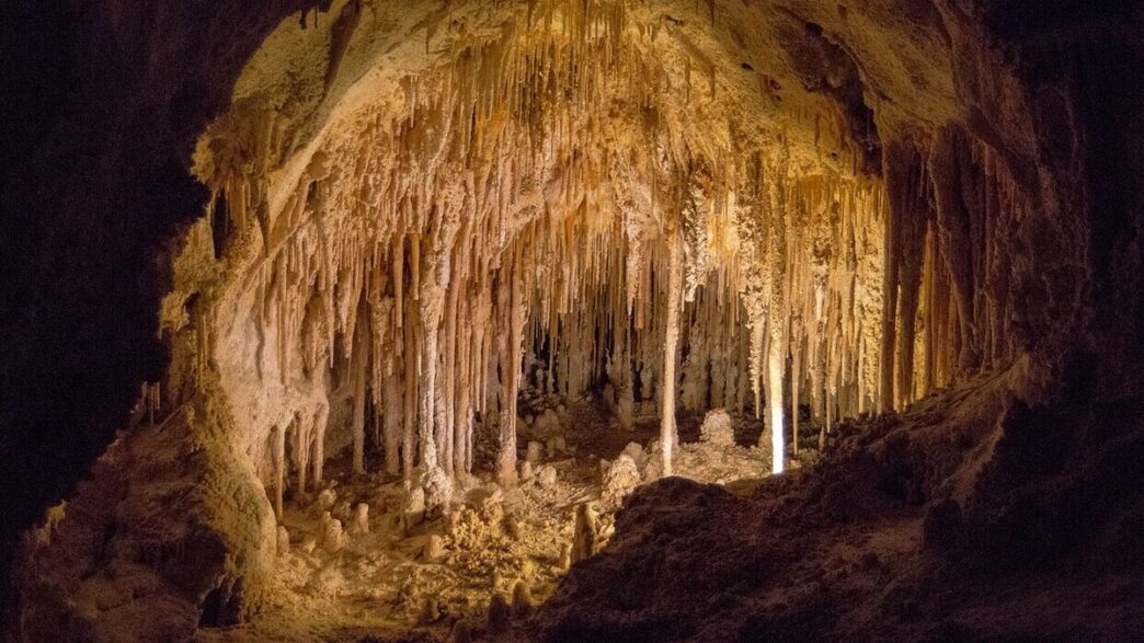 Grotte Spettacolari Da Visitar