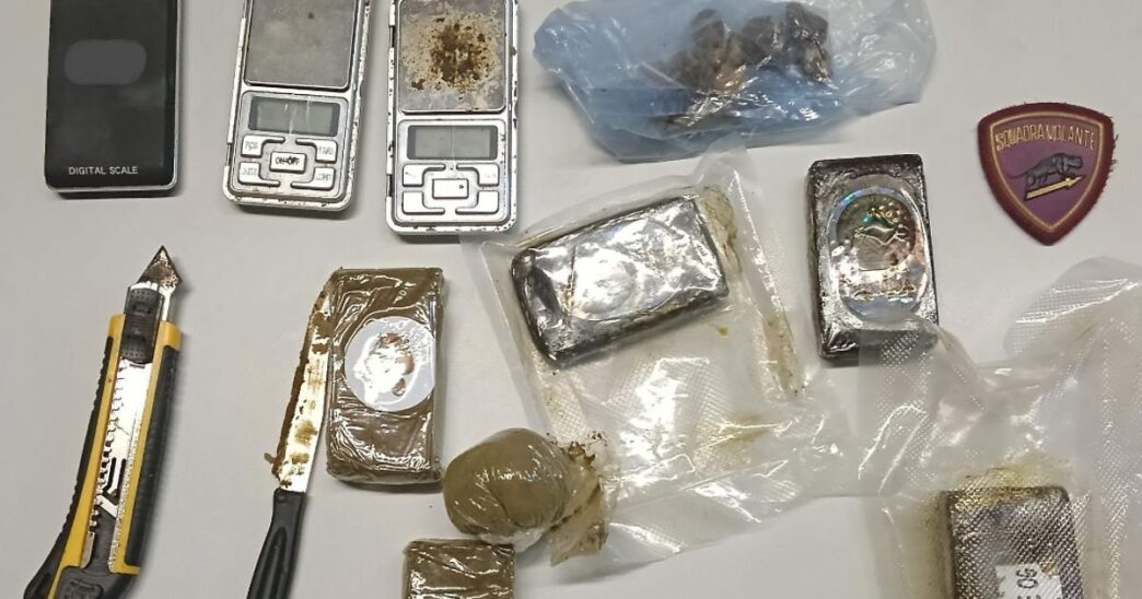 Hashish Nascosto In Un Camper