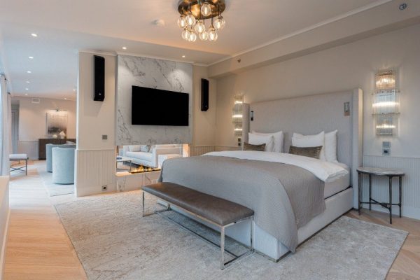 Hilton Porta Il Marchio Waldor