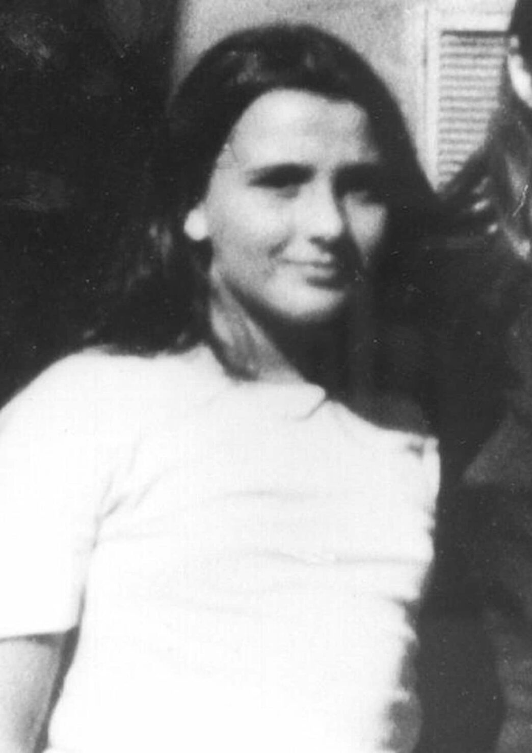 Il Falso Girocollo Di Emanuela