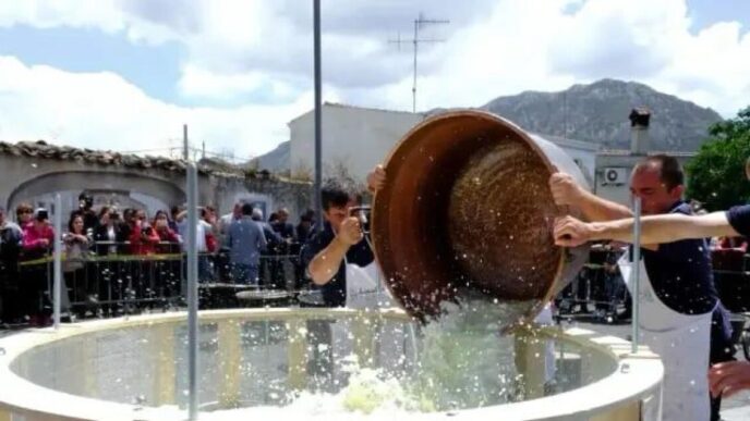 Il Gigante Del Cedrino A Locul