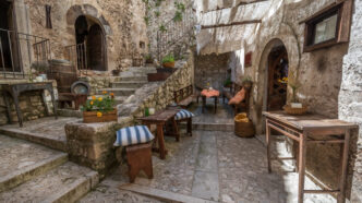 Il Modello Delle28099Albergo Diffus