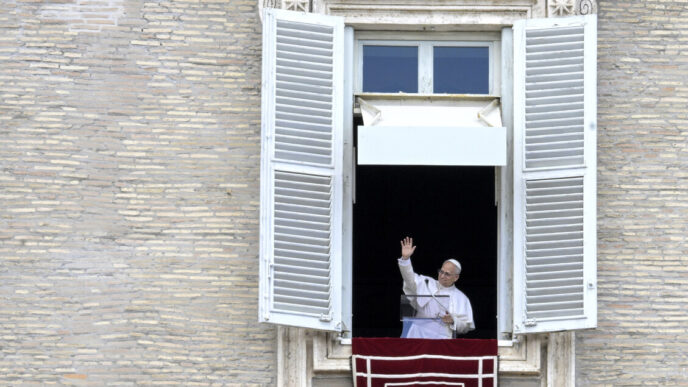 Il Papa Esprime Preoccupazione